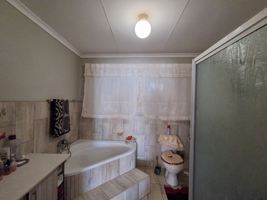 3 Bedroom Property for Sale in Alabama North West